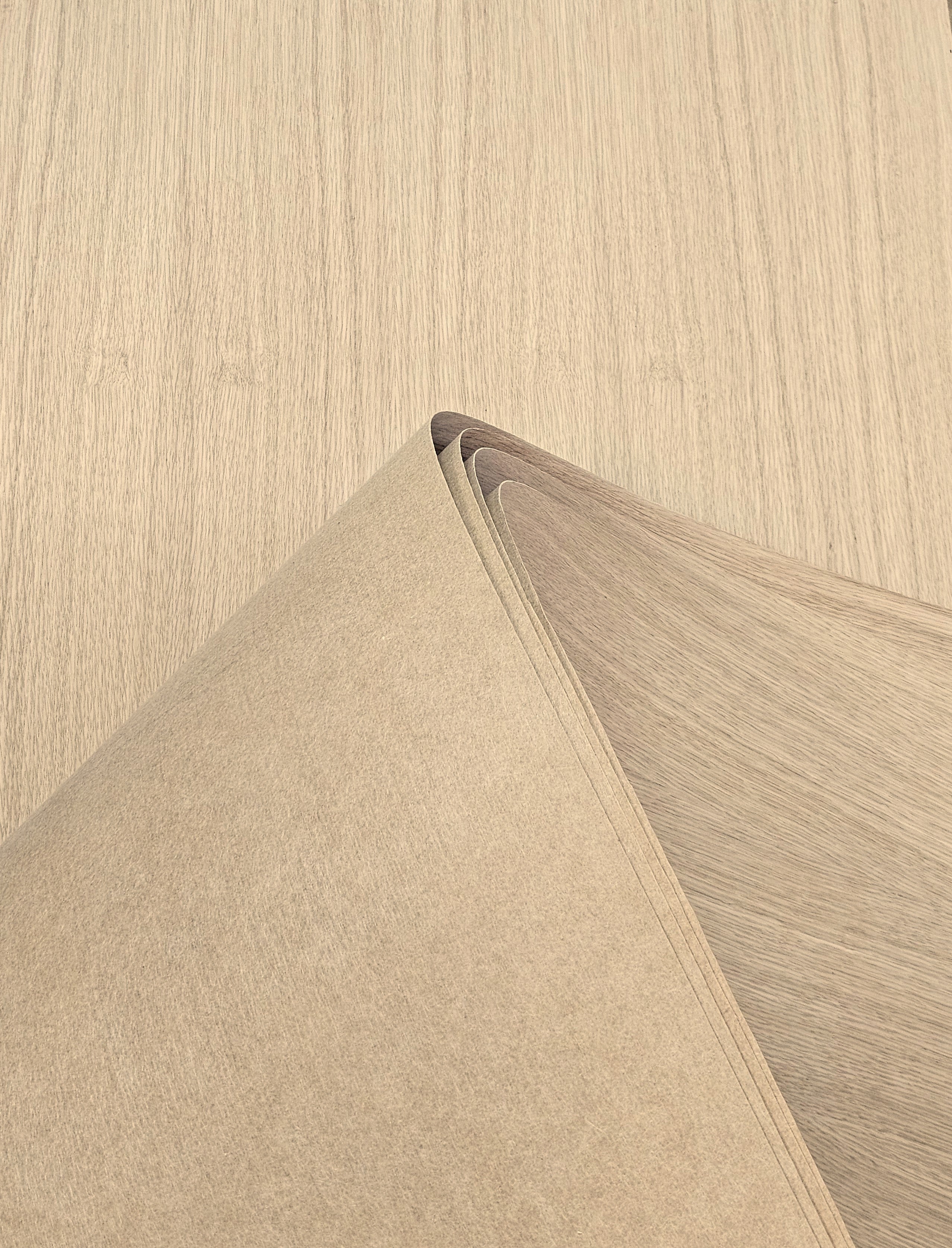 AMERICAN WHITE OAK WOOD VENEER SHEET, UNGLUED, MEMBRANE BACKED FLEXI VENEER 2440mm x 610mm (8'x2')
