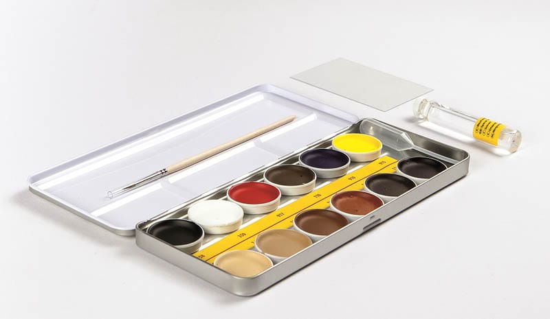 Konig Touch up Paint Box